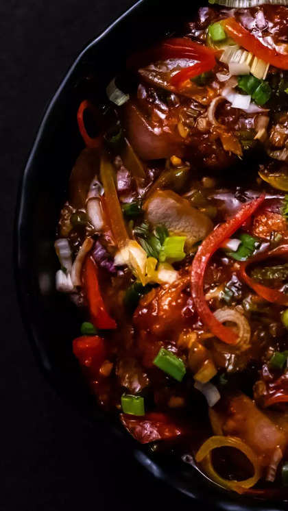 Chili Chicken Recipe: How To Make Restaurant-Style Chili Chicken At Home | Times Of India